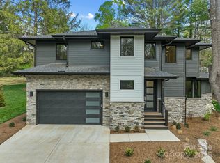 512 10th St, Black Mountain, NC 28711