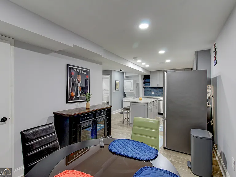 4915 Lake Forest Dr SE — Photo 5