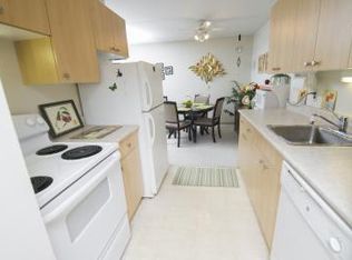 311 Partridge Avenue, Winnipeg, MB R2V 3M4