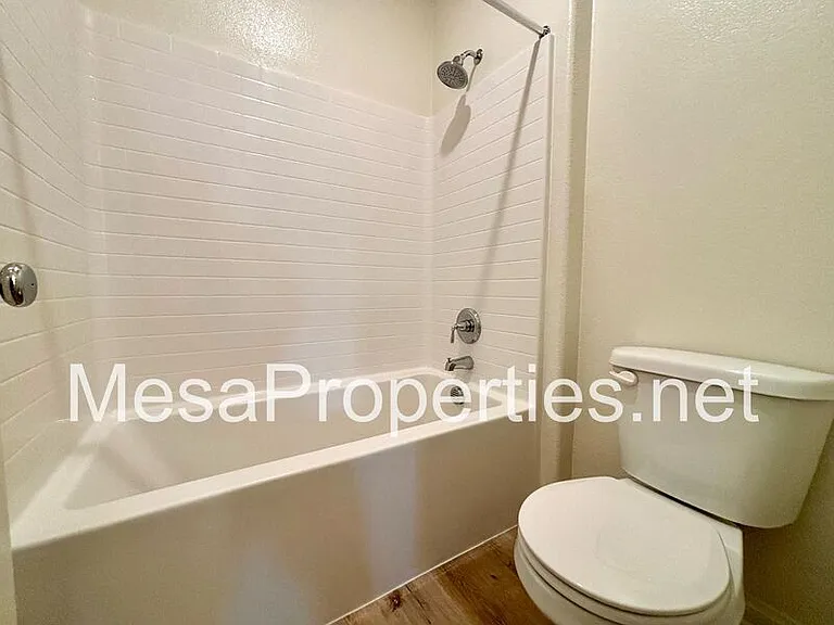 12594 Ava Loma St — Photo 14