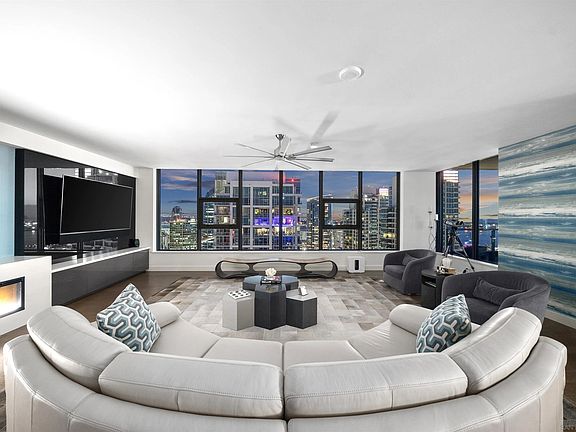 2nd image of 1388 Kettner Blvd #3105