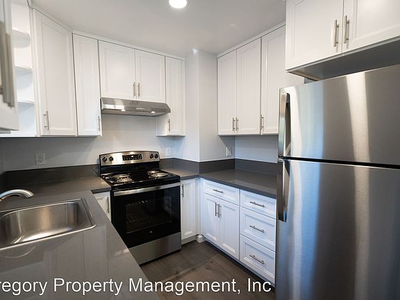 4th image of 2525 Lincoln Ave APT A