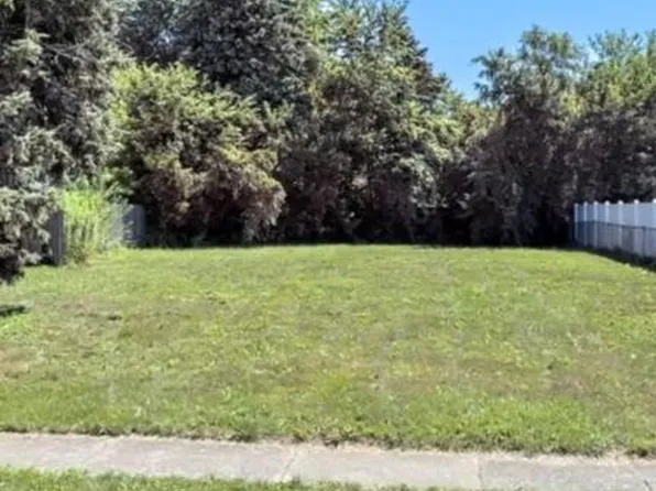 6653 Niagara St, Romulus, MI 48174