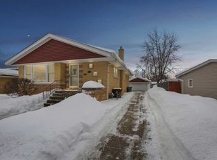 4625 W 100th Pl, Oak Lawn, IL 60453