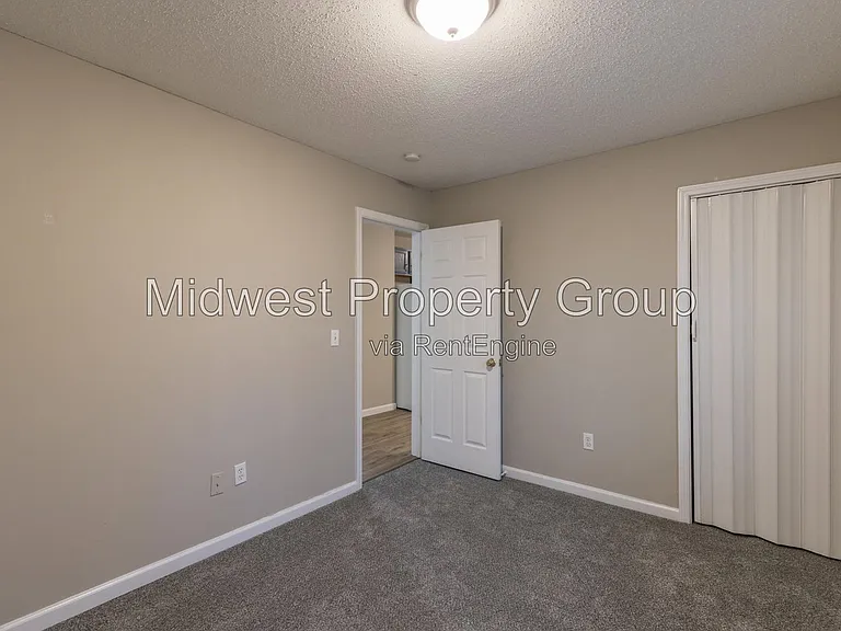 2986 Kincaid Ave — Photo 10