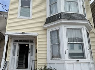 721 Dinwiddie St #2, Portsmouth, VA 23704