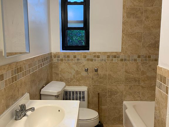 5th image of 246 Prospect St #302