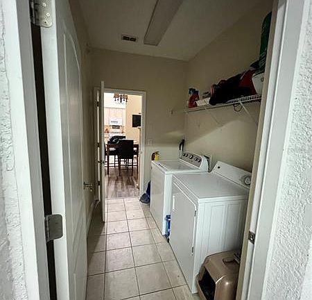 4th image of 13223 Fountainbleau Dr