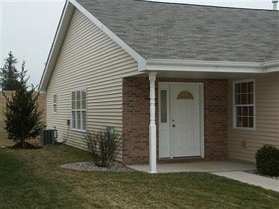 2nd image of 8233 W Pierce Ct