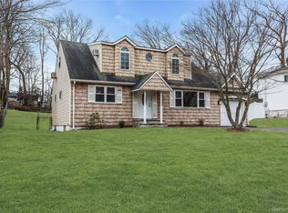 46 Falcon Drive, Hauppauge, NY 11788