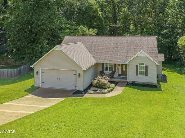 44 Stonehedge Dr, Lexington, TN 38351