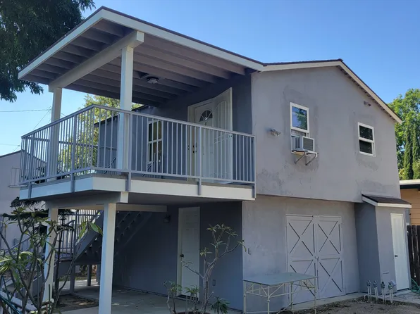 155 N C St #1/2, Tustin, CA 92780