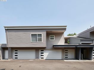 7448 SW Virginia Ave, Portland, OR 97219