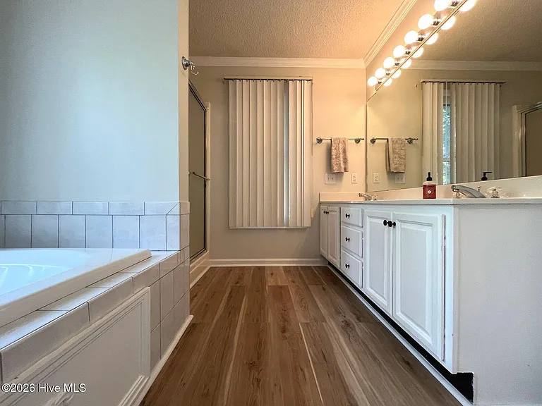 100 Bridle Path Cir — Photo 22