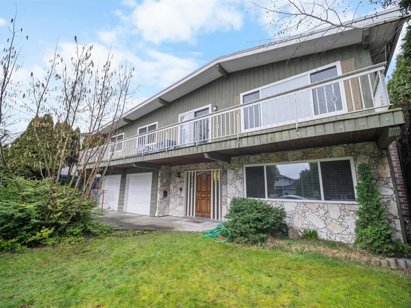 3580 Bargen Dr, Richmond, BC V6X 2R5