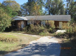 811 Bay Ave, Mc Rae Helena, GA 31055