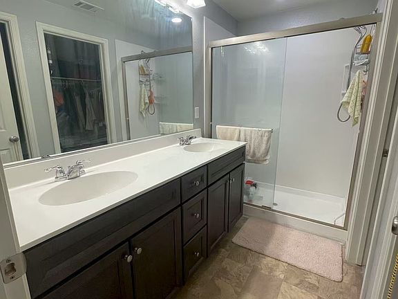 5th image of 1023 Abruzzo Ln Unit 2