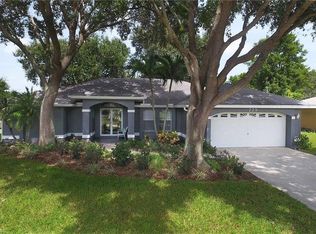 229 SW 32nd Ter, Cape Coral, FL 33914