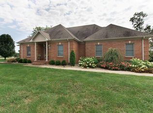120 Stratton Pl, Mount Sterling, KY 40353