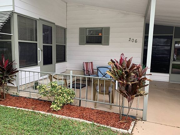 2nd image of 1925 Harden Blvd Lot 206