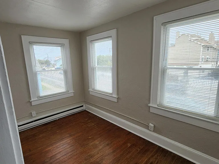 1945 E Ocean View Ave #4 — Photo 10