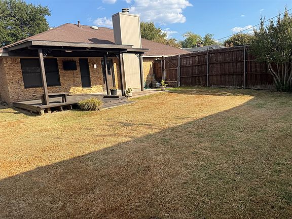2nd image of 17623 Medina Dr