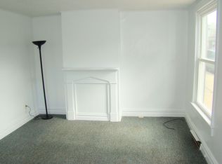 169 S 3rd St, Chambersburg, PA 17201