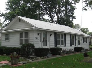 1911 S 2nd St, Albion, IN 46701