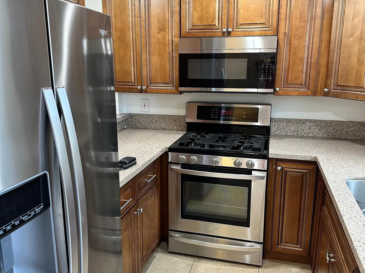 3721 Erringer Rd — Photo 3