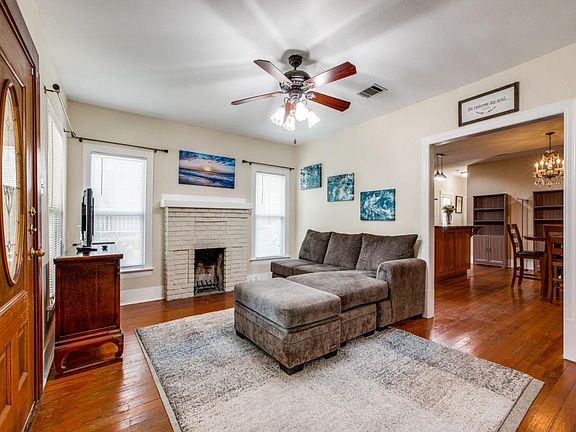 2nd image of 115 Eaton St