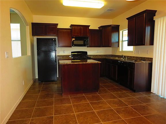 3rd image of 12534 Paseo Rosannie Ave