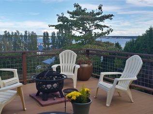 1084 Jackman St, Port Townsend, WA 98368