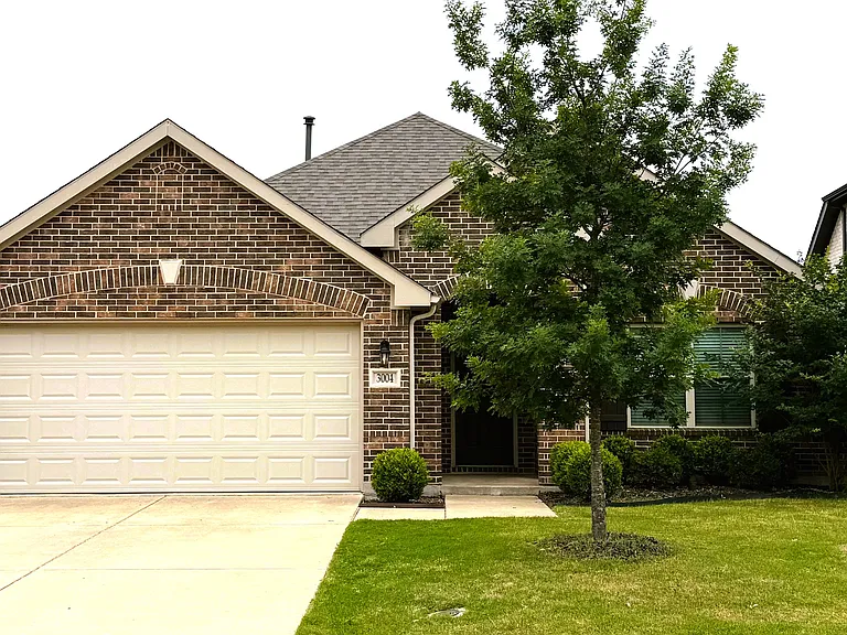 3004 Teak Dr — Photo 1