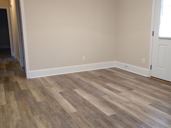 5th image of 1459 Legion Rd