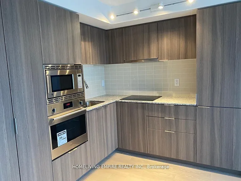 955 Bay St #2511 — Photo 3