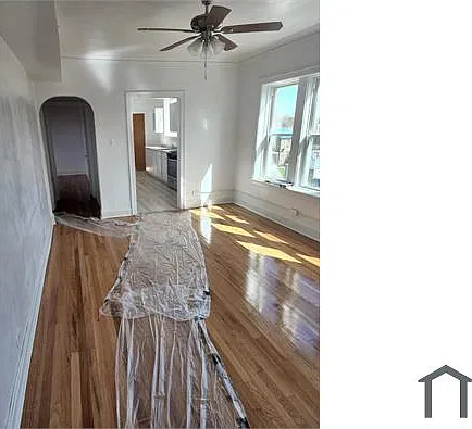 3 bed, 1400 sqft, $1,500 — Photo 2