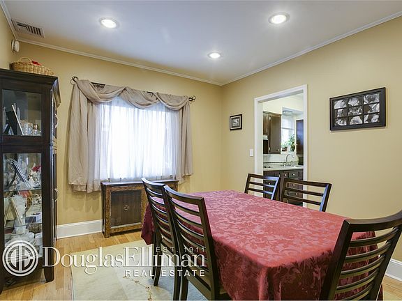 4th image of 8022 235th St