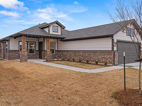 3rd image of 3305 Piney River Dr