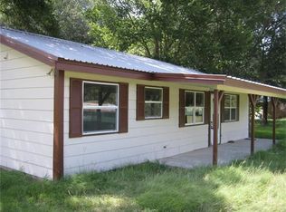 240 Travis Rd, Paige, TX 78659