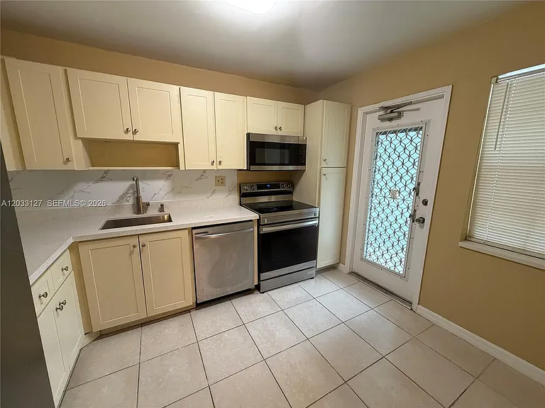 3100 N Course Ln #208 — Photo 20
