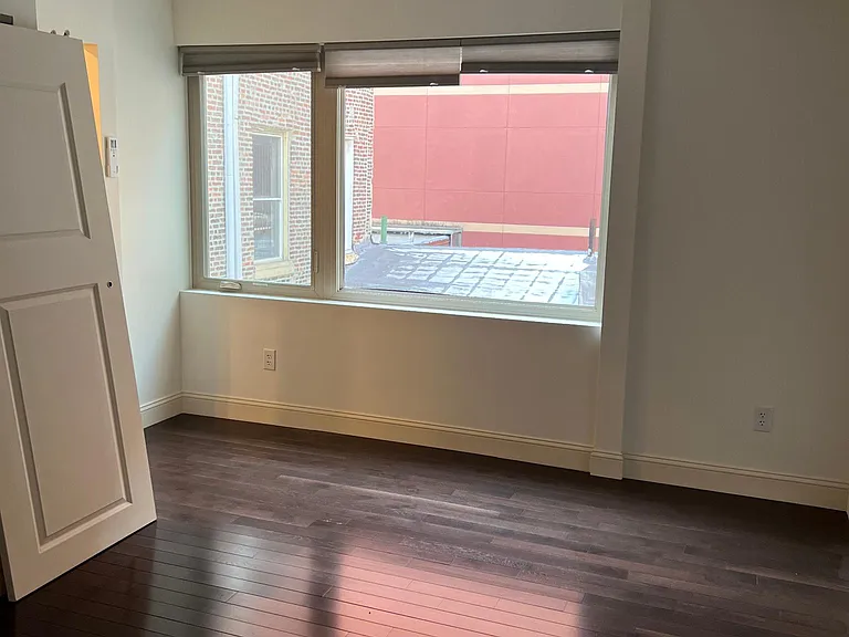 8 S Front St #2B — Photo 6