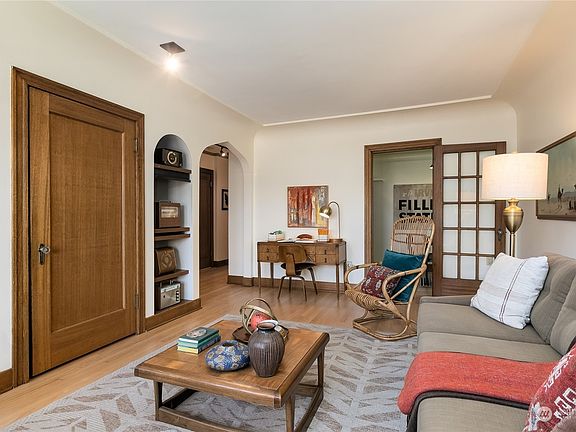 4th image of 1631 16th Avenue #417