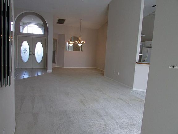 3rd image of 26283 Stillwater Cir