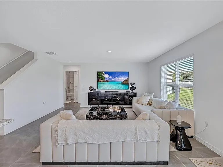 7601 Rosewood Garden Loop — Photo 17