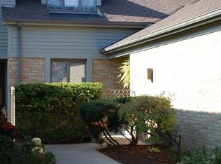 6457 Strathaven Ct E, Worthington, OH 43085