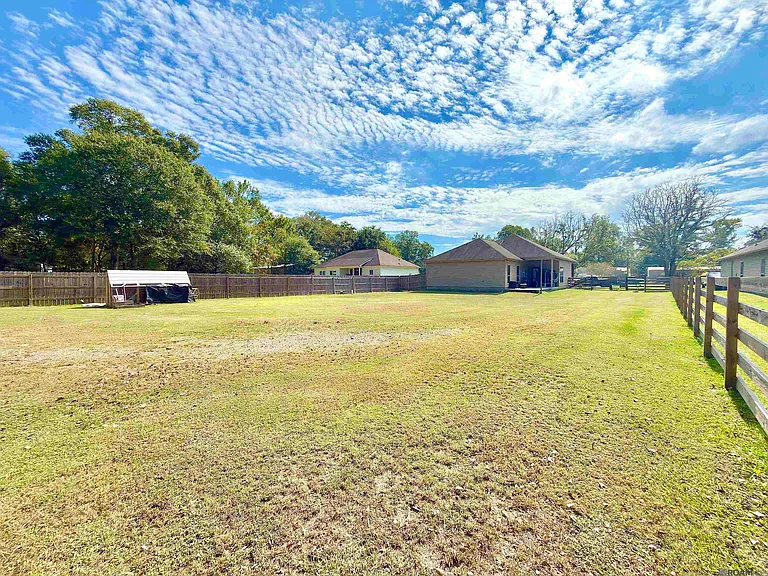 9953 Langston Dr — Photo 16