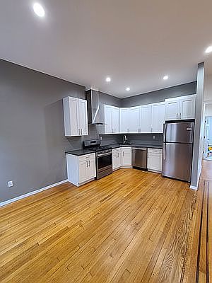 3rd image of 39-14 50th Ave #2