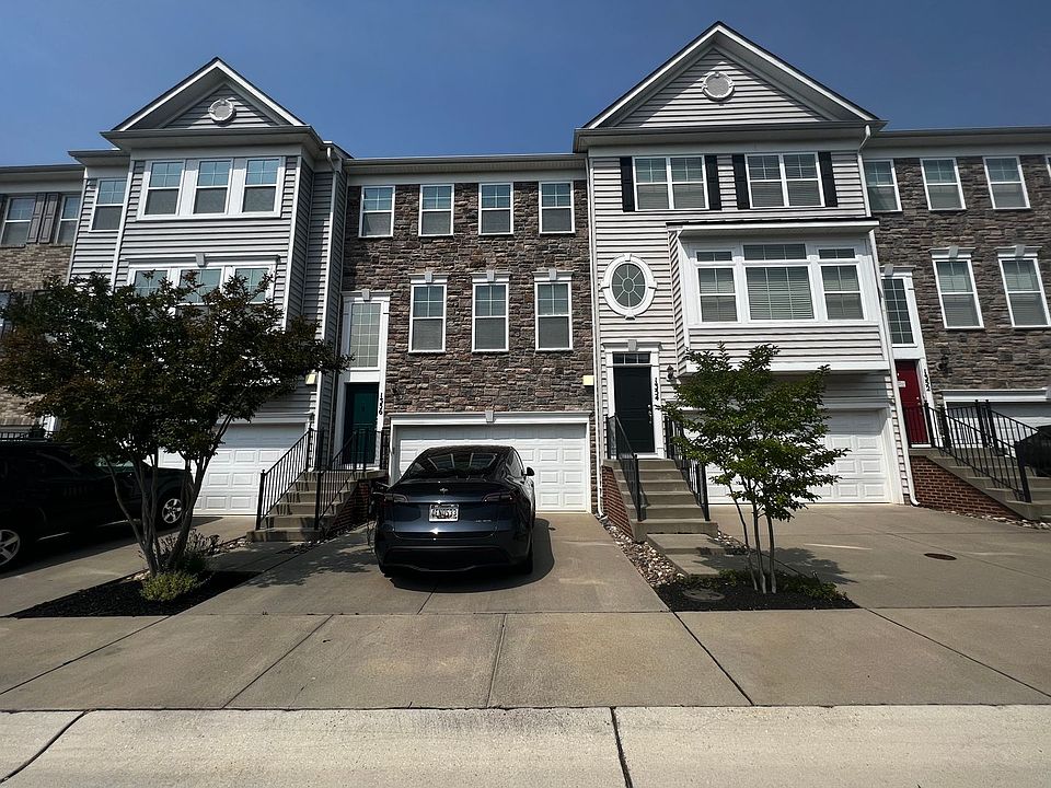 1st image of 1356 Chapel Centre Dr