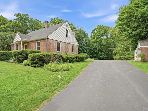 28 Kent Road, Wappingers Falls, NY 12590