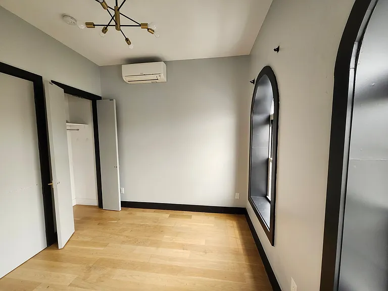 41 Van Wagenen Ave #L4 — Photo 10